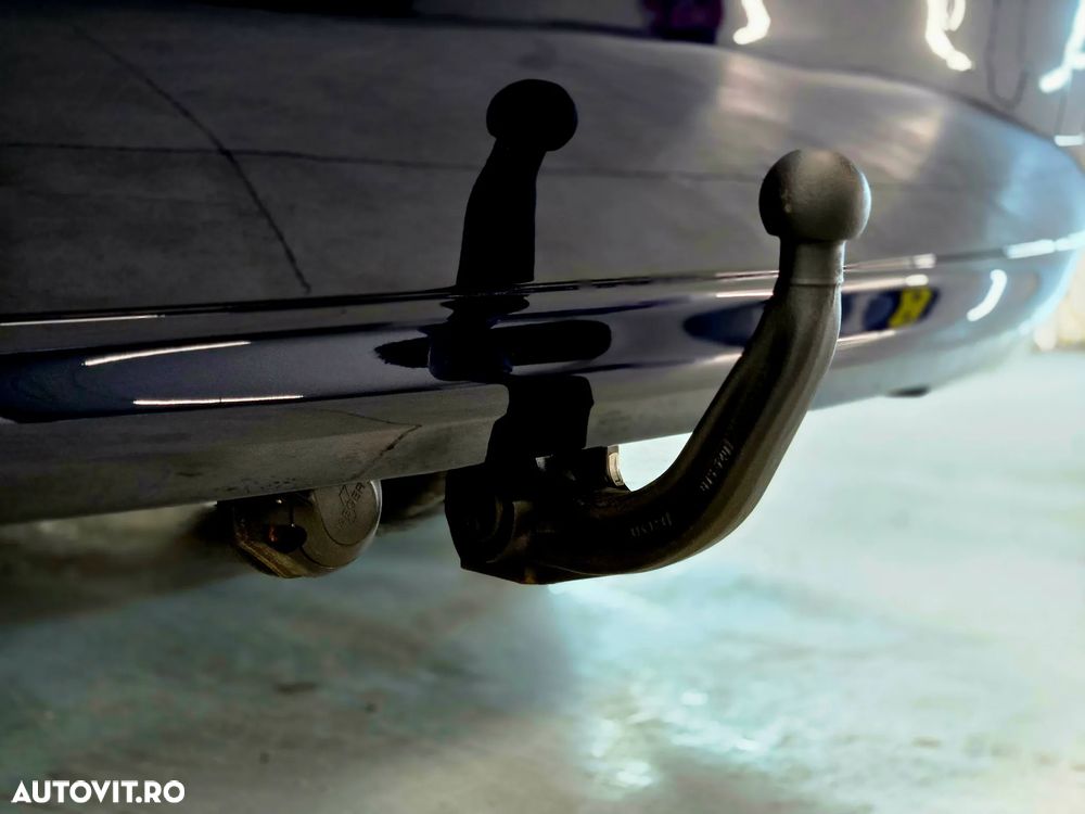 BMW Seria 5 525d xDrive Aut. - 27