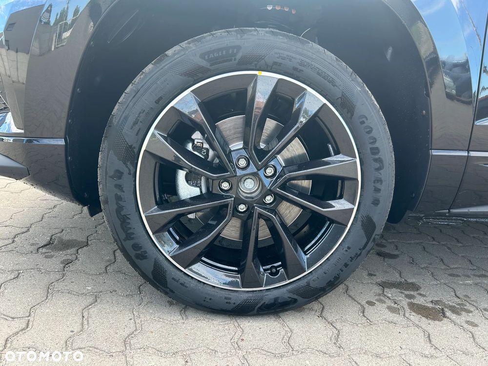 Skoda Karoq 1.5 TSI ACT Sportline DSG - 11