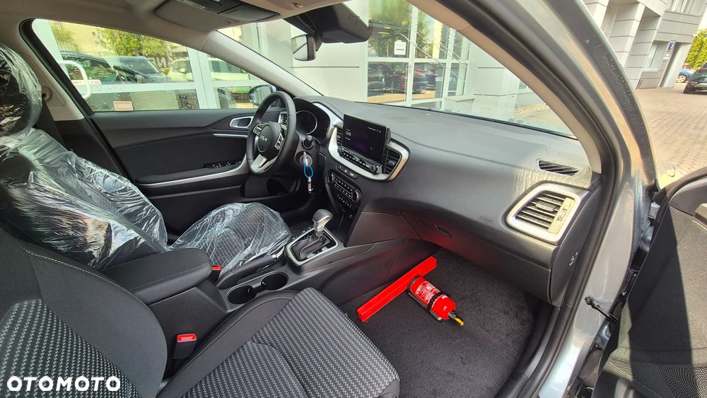 Kia XCeed 1.6 T-GDI M DCT - 16