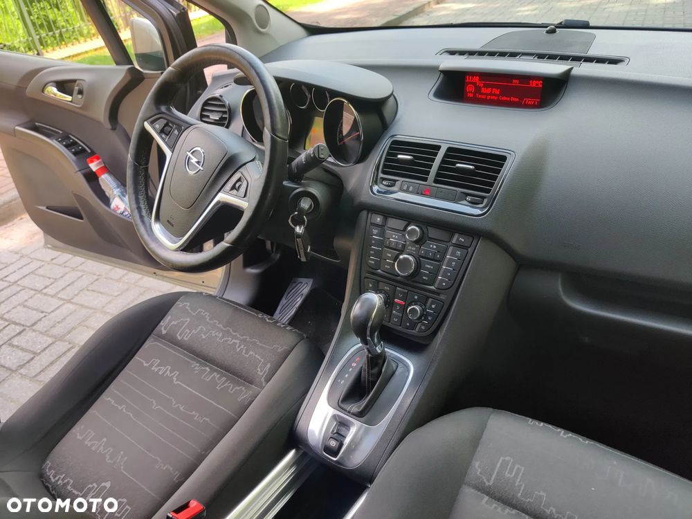 Opel Meriva 1.4 Automatik Color Edition - 29