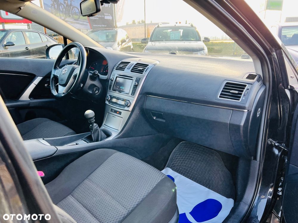 Toyota Avensis 2.0 D-4D Life - 29