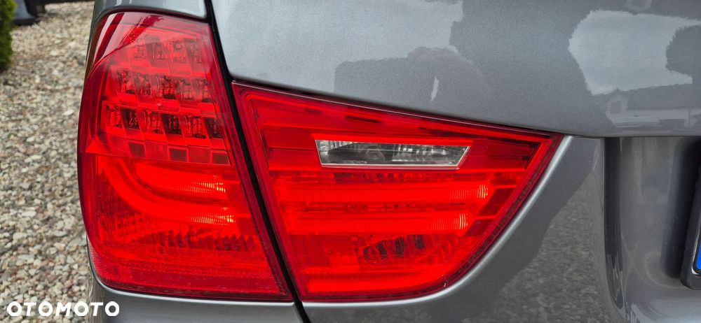 BMW Seria 3 320i Edition Lifestyle - 26
