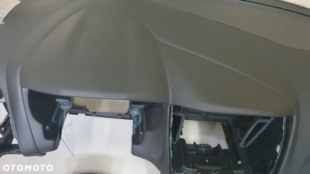 Kokpit Deska AirBag Konsola Poduszki Pasy Ford Focus MK3 - 2