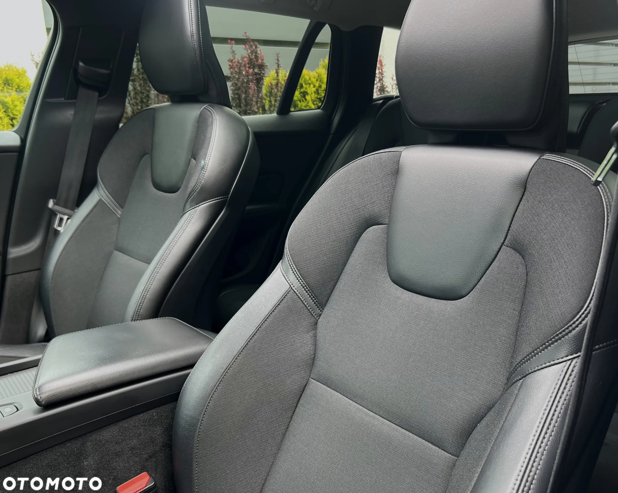 Volvo V60 D3 Momentum Pro - 29