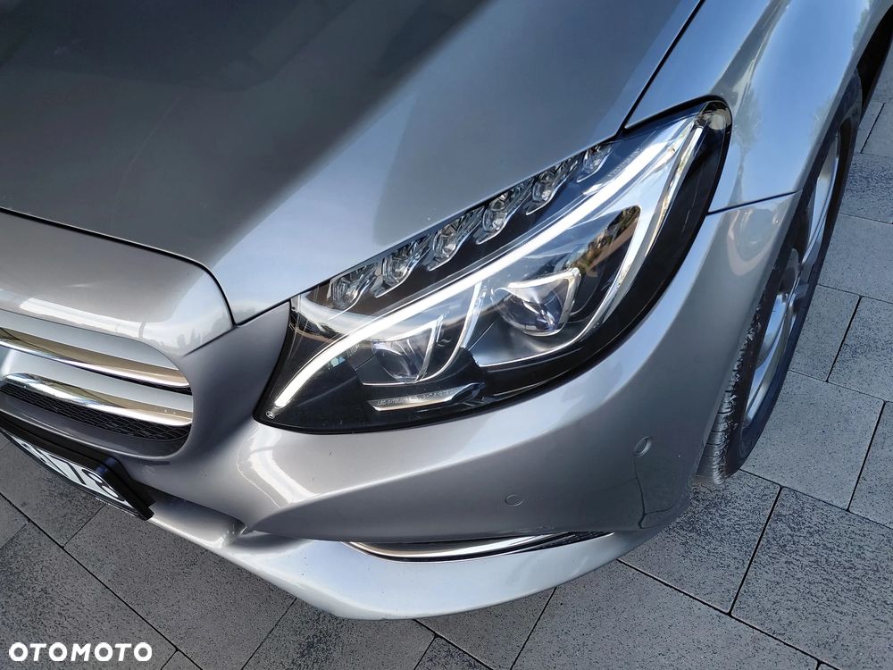 Mercedes-Benz Klasa C 180 7G-TRONIC - 16