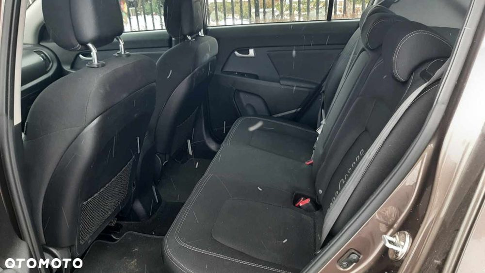 Kia Sportage 2.0 CVVT 2WD Automatik Spirit - 8