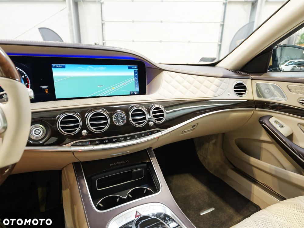 Mercedes-Benz Maybach Klasa S 560 4Matic 9G-TRONIC - 23