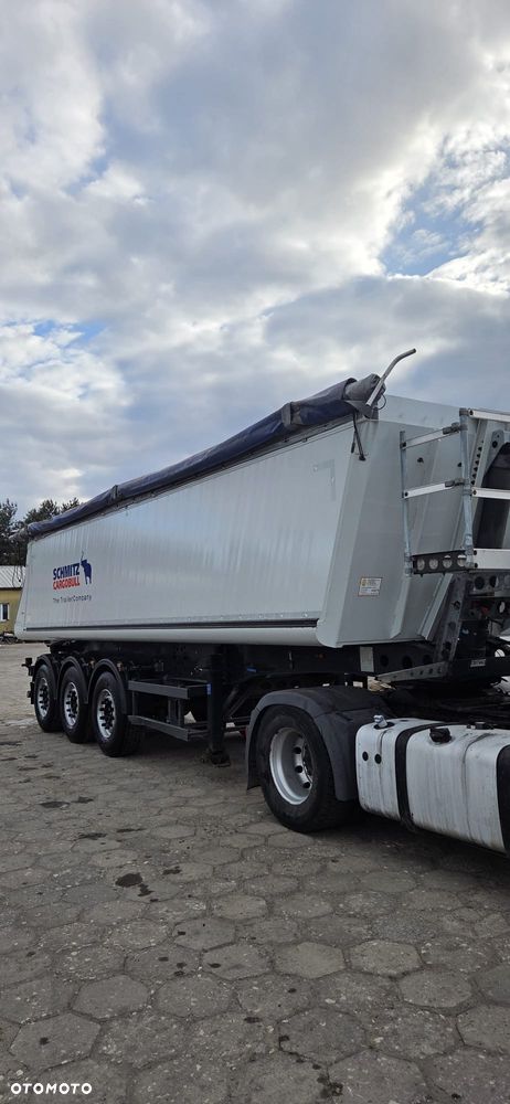 Schmitz Cargobull - 3