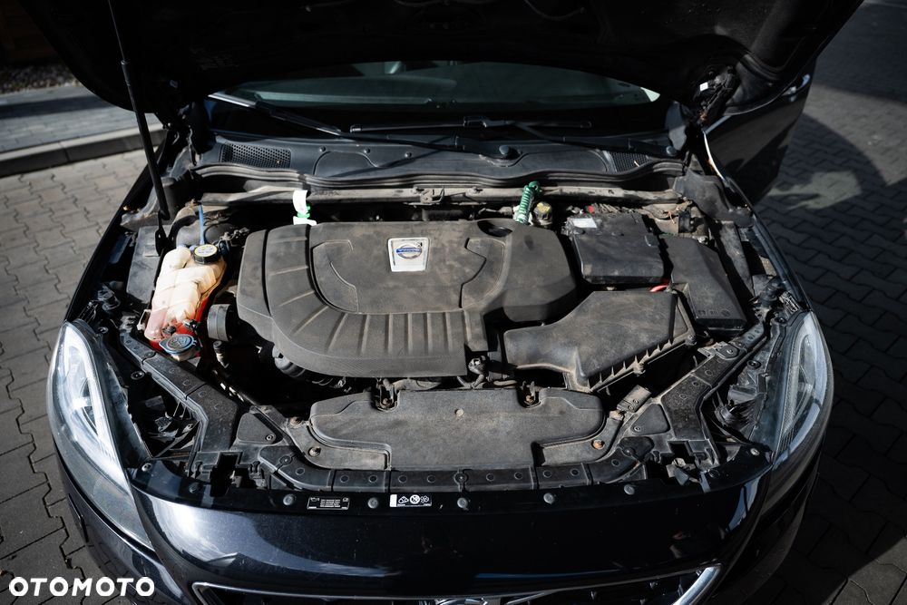 Volvo V40 D3 Momentum - 13