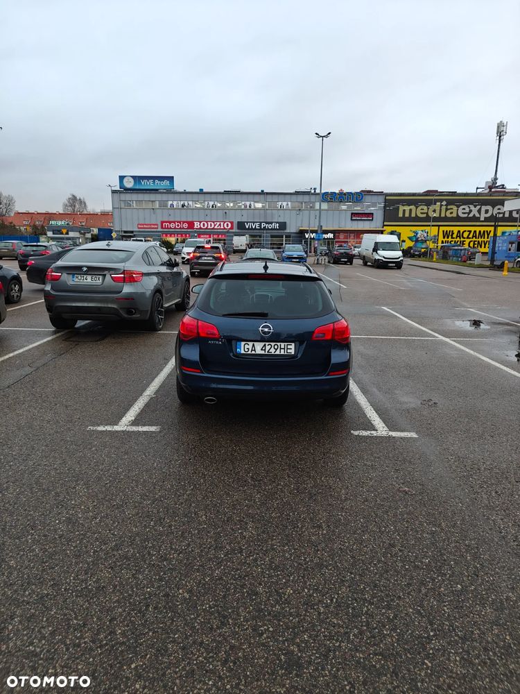 Opel Astra 1.4 Turbo - 7