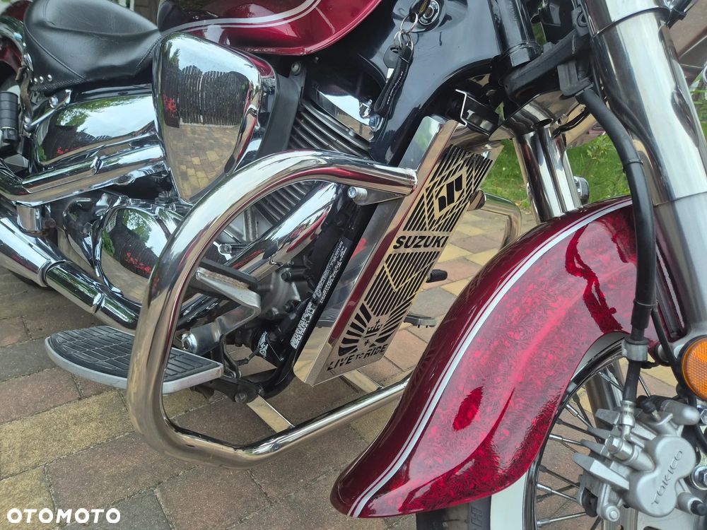 Suzuki VL 800 Volusia - Boulevard C50 - 11