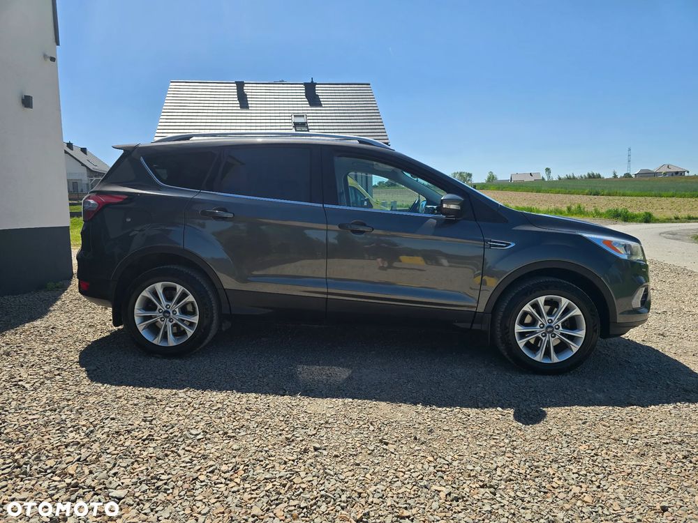 Ford Kuga 1.5 EcoBoost 2x4 Titanium - 7