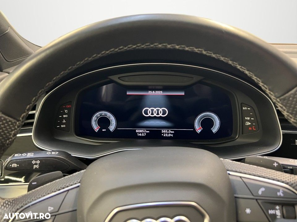 Audi Q7 - 11