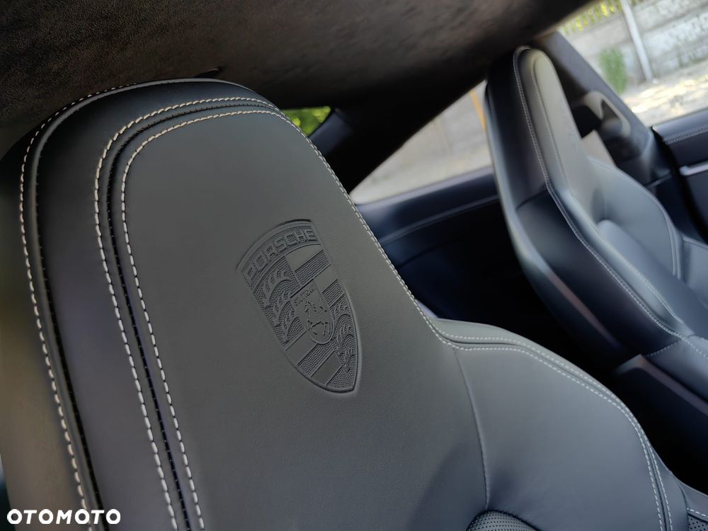 Porsche 911 Carrera S - 37