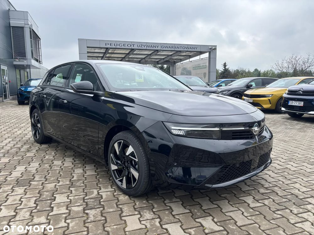 Opel Astra 1.2 T mHEV Business Edition eDTC - 4