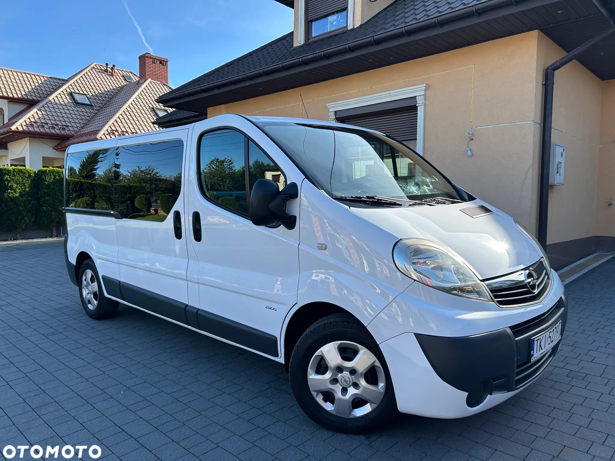 Opel Vivaro 2.0 CDTI L2H1 - 1