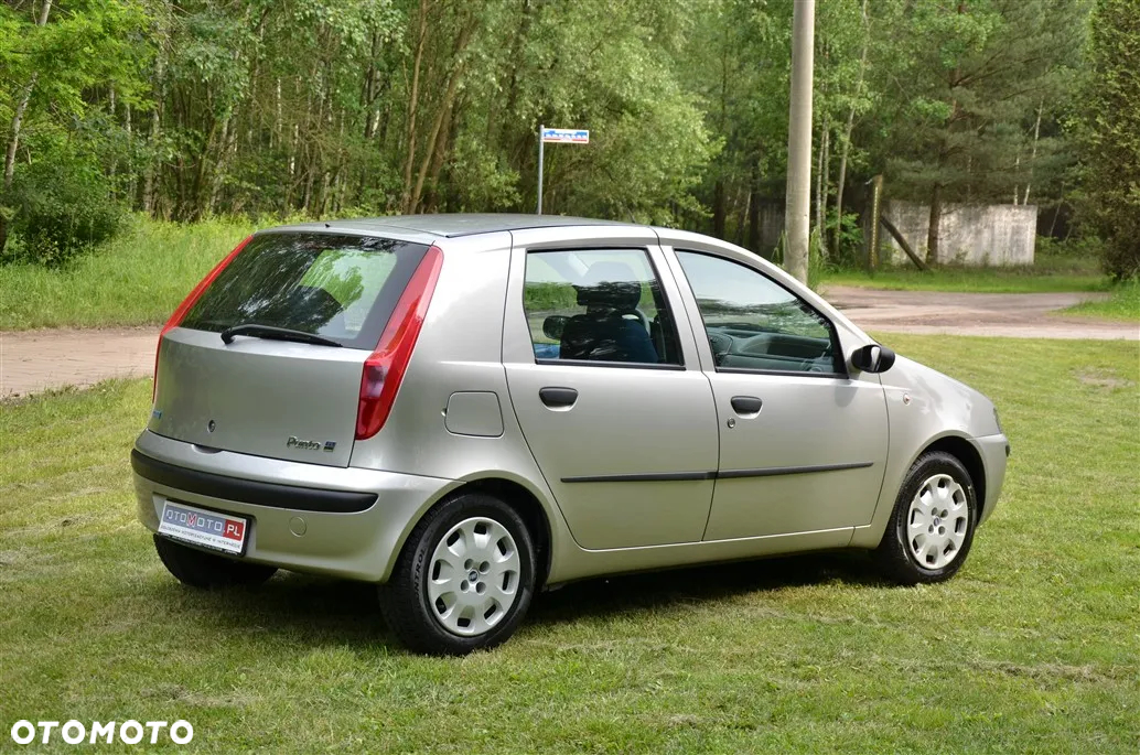 Fiat Punto 1.2 8V Active - 8