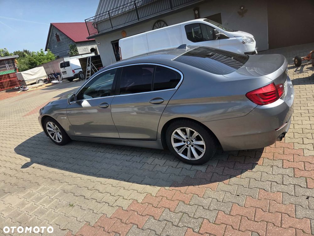 BMW Seria 5 520d - 9