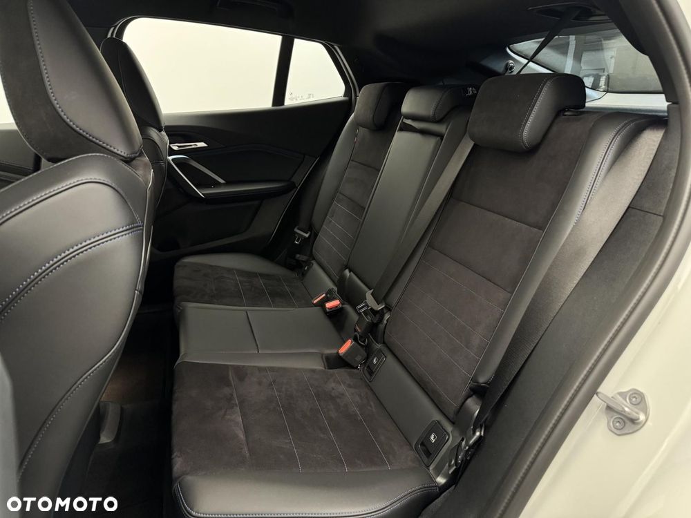 BMW X2 - 23