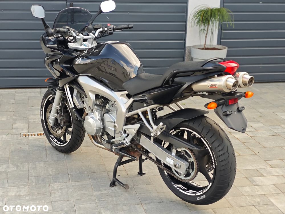 Yamaha FZ6 - 31