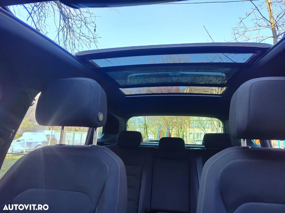 Volkswagen Tiguan - 19