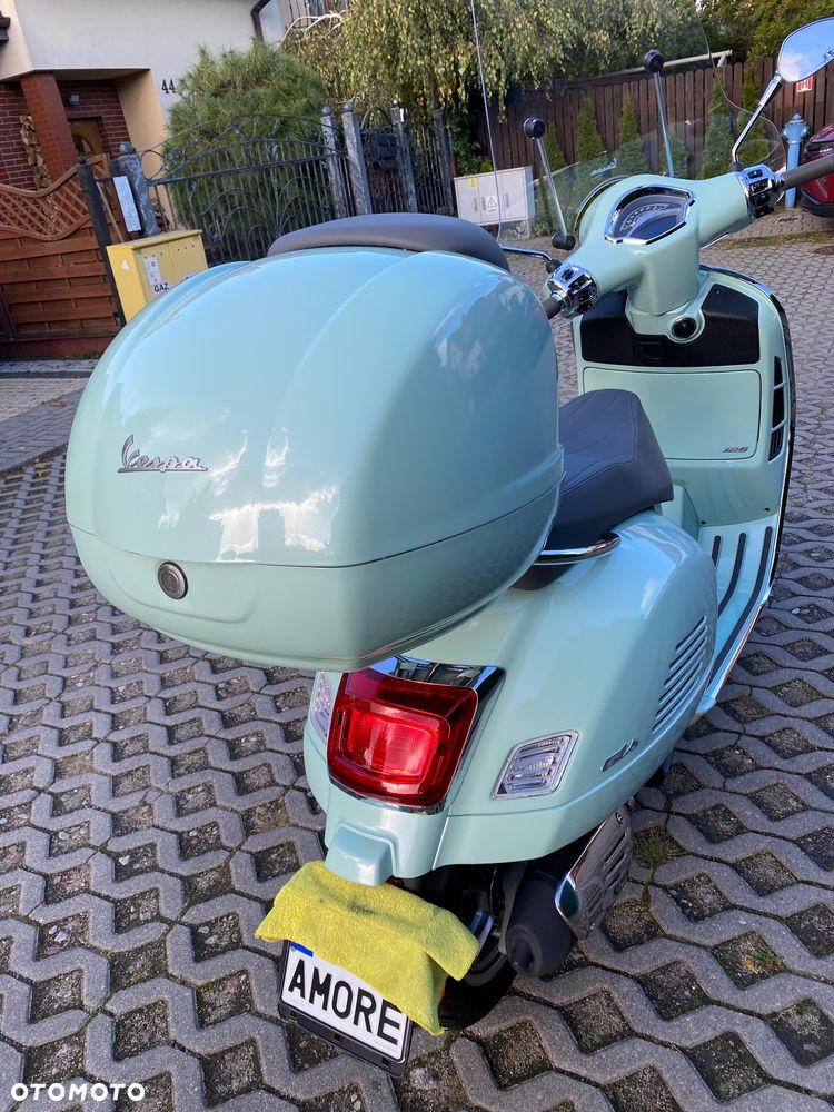 Piaggio Vespa - 4