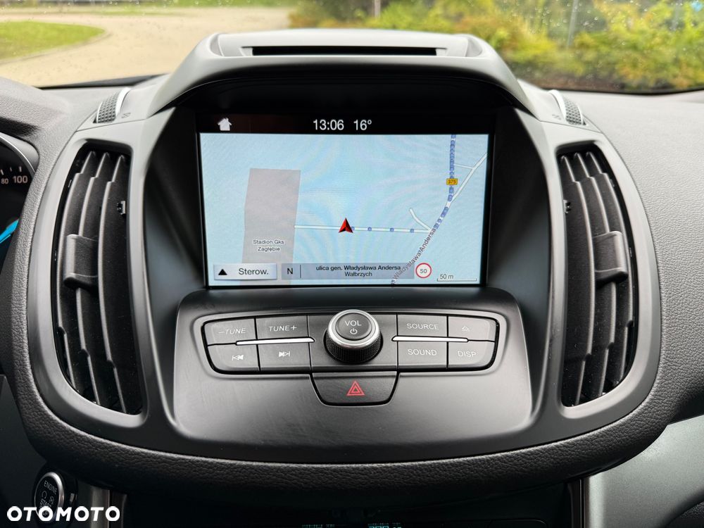 Ford Kuga 1.5 EcoBoost 2x4 Titanium - 15