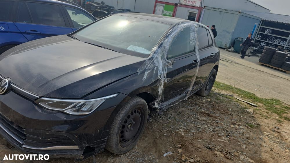 Volkswagen Golf 1.0 TSI OPF Active - 6