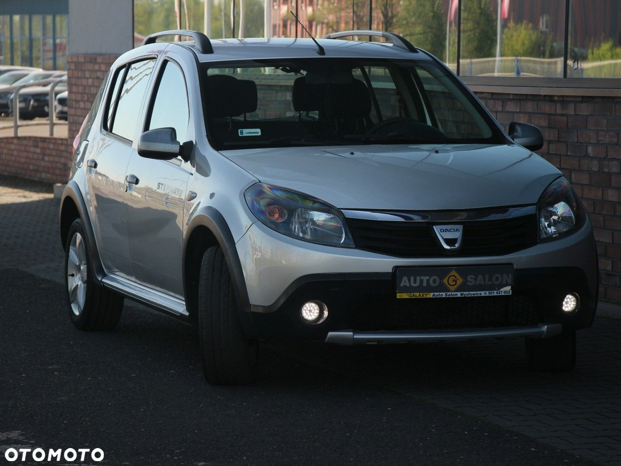 Dacia Sandero Stepway 1.6 - 4