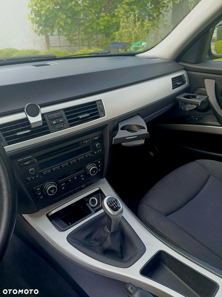 BMW Seria 3 - 6
