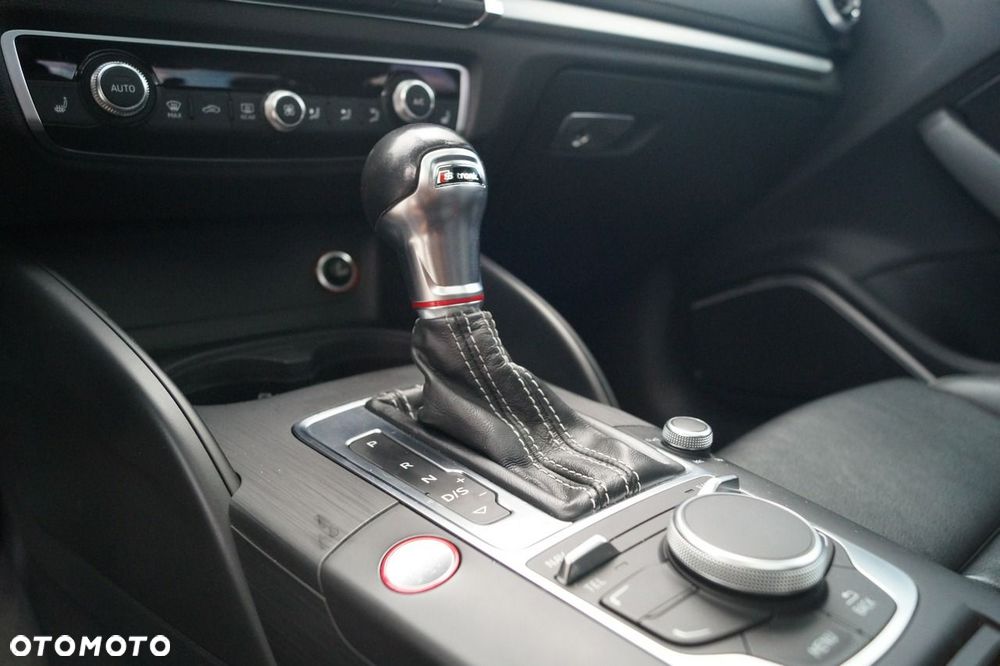 Audi S3 Limousine - 18
