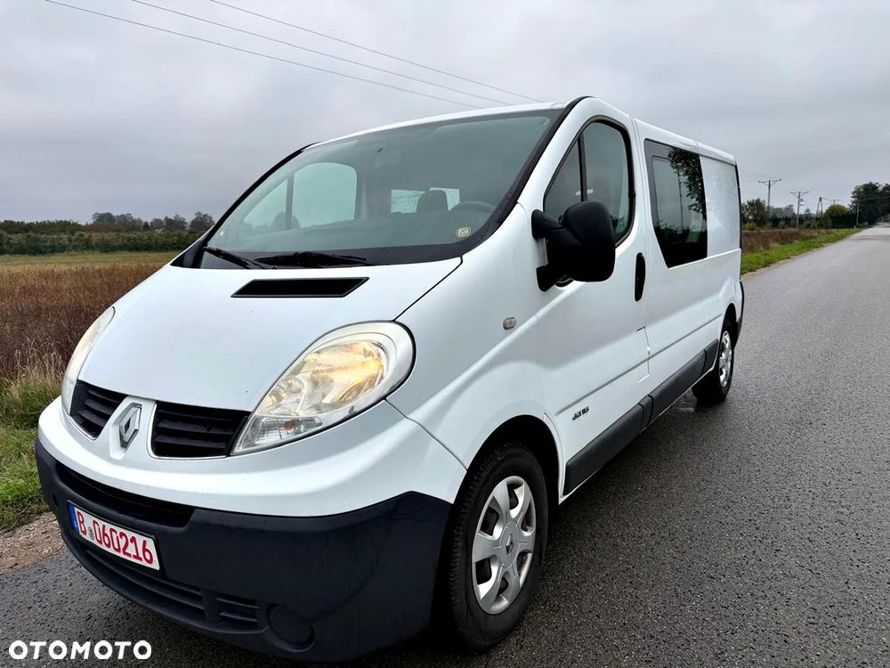 Renault Trafic - 8