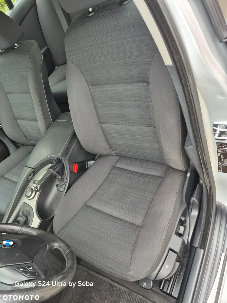 BMW Seria 5 523i - 9