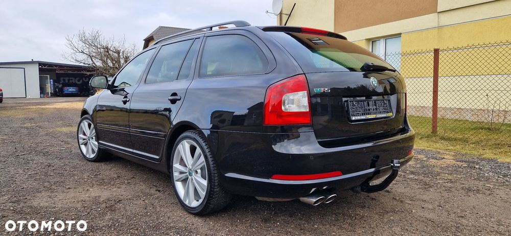 Skoda Octavia 2.0 TSI RS - 15