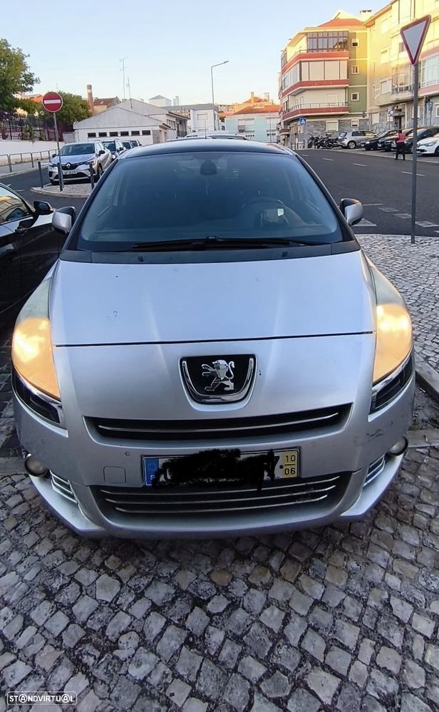 Peugeot 5008 1.6 HDi Executive - 2