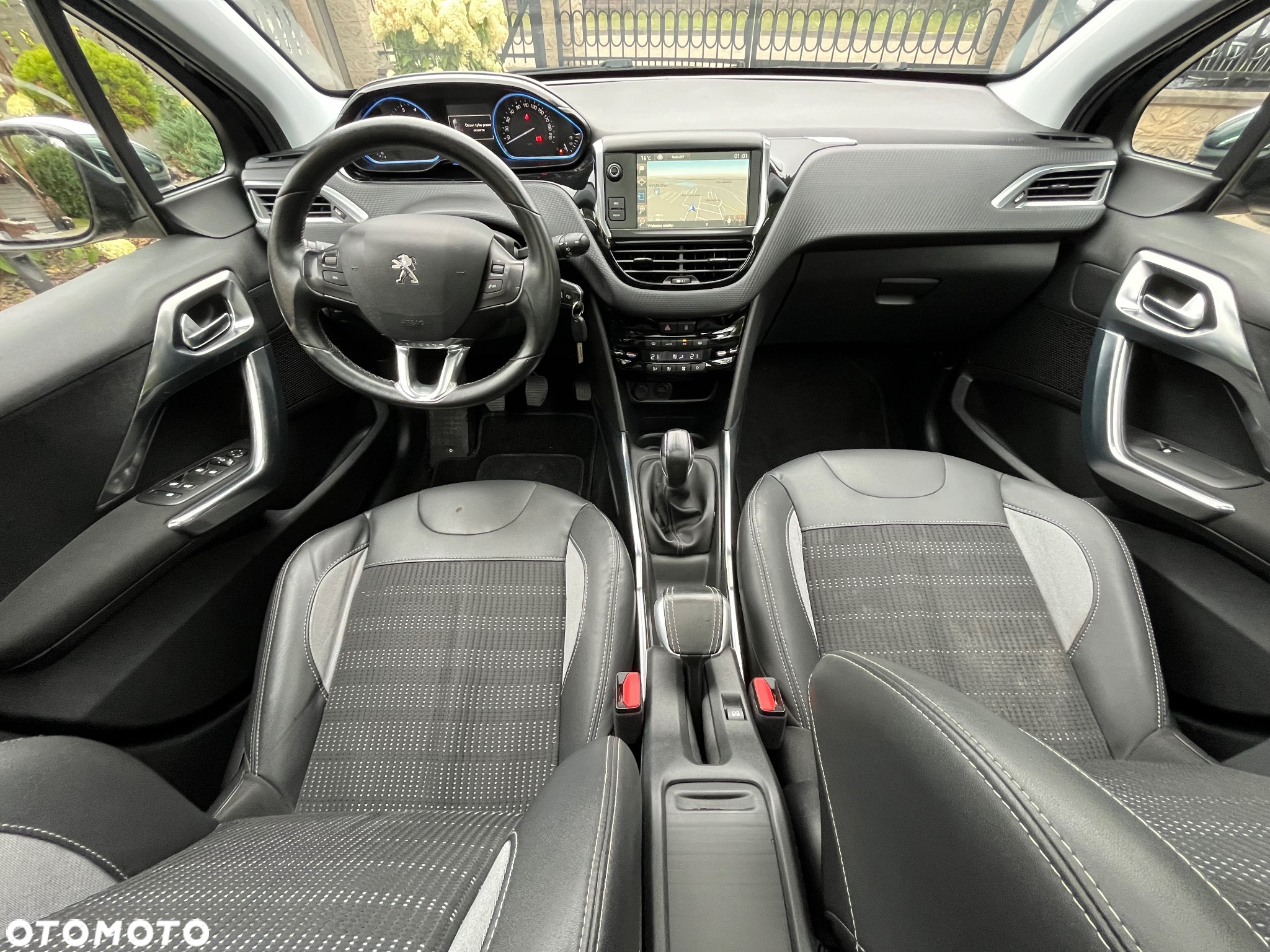 Peugeot 2008 - 18