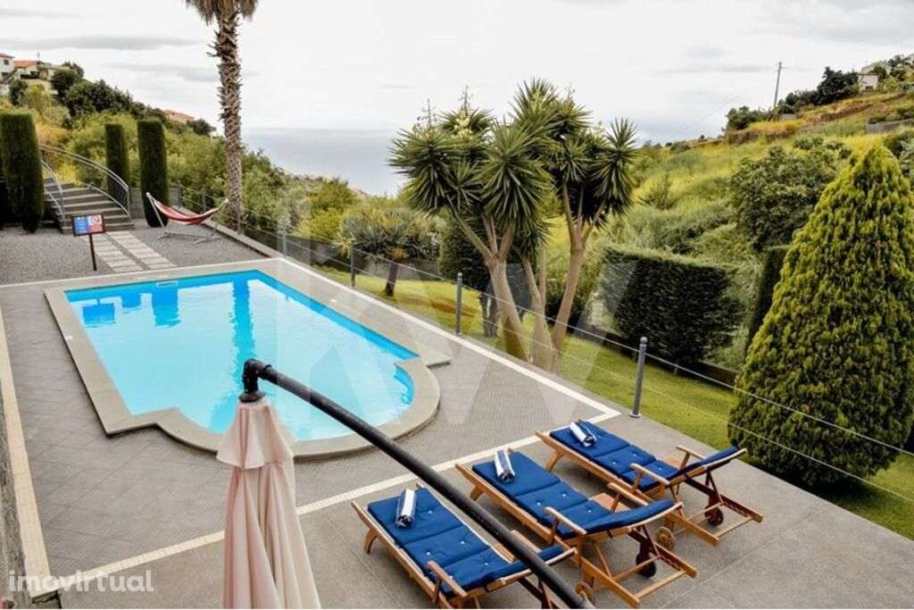 Moradia Unifamiliar | Tipologia T3 | Piscina | Vista Mar |Calheta | Ma - Grande imagem: 4/32