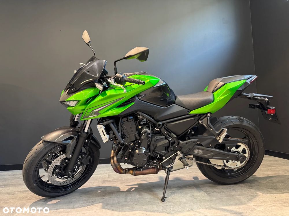 Kawasaki Z 650 - 6