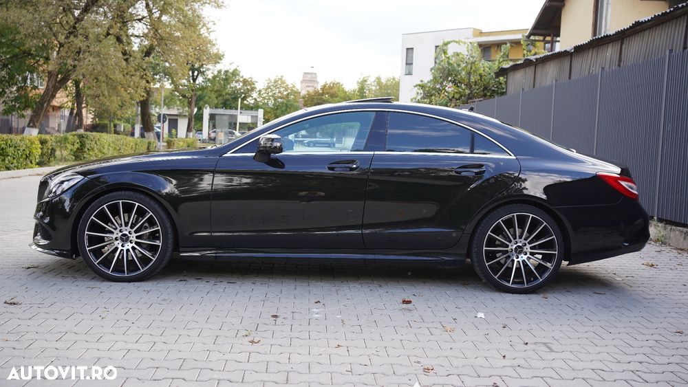 Mercedes-Benz CLS - 4