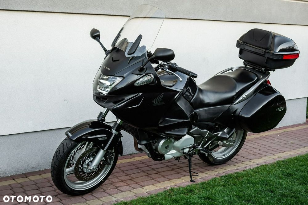Honda NTV - 6