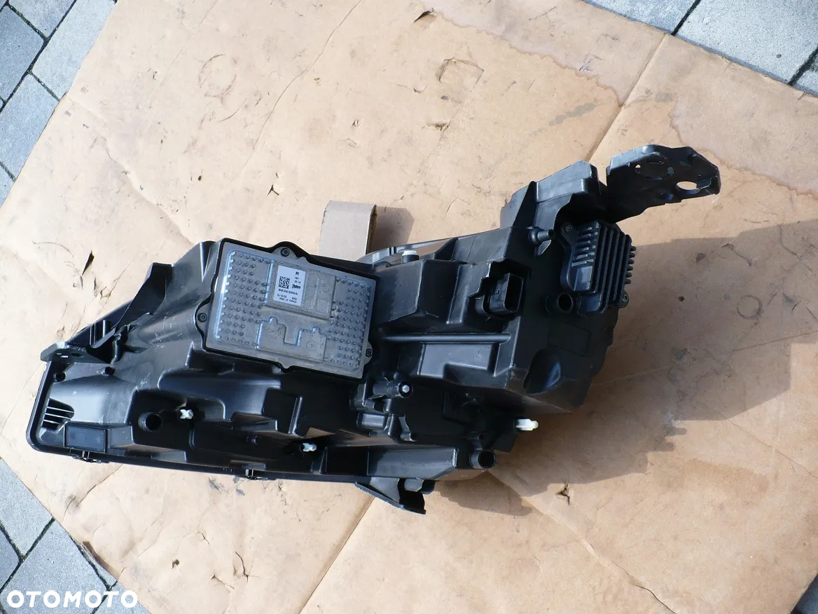 3008 II 5008 II 17-LAMPA PRAWA FULL LED 9837759580 MODULY H07 KOMPL.EU. - 2