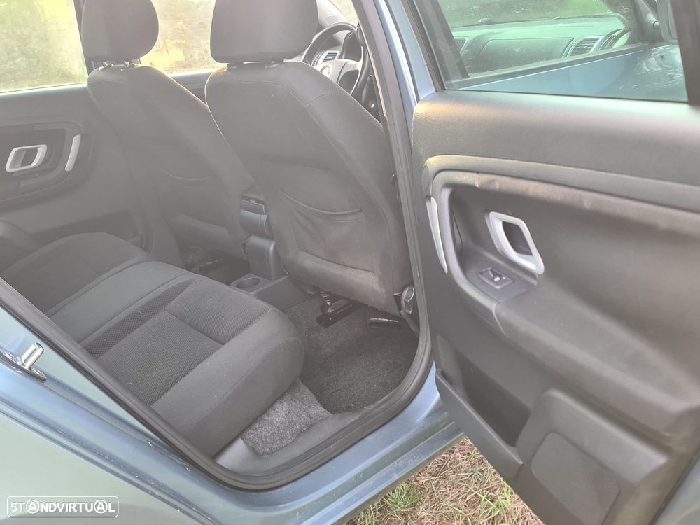 Opel Astra GTC 1.3 CDTI - 4