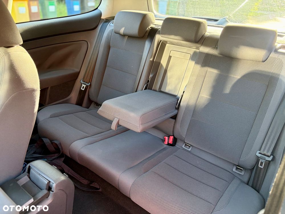 Volkswagen Golf 1.6 FSI Comfortline - 10
