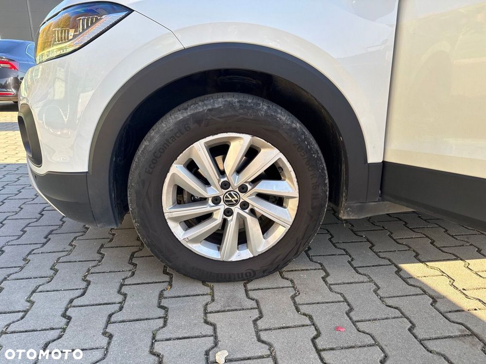 Volkswagen T-Cross - 28