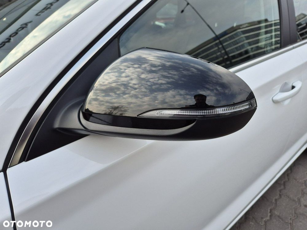 Hyundai i30 1.5 T-GDI 48V Smart DCT - 12