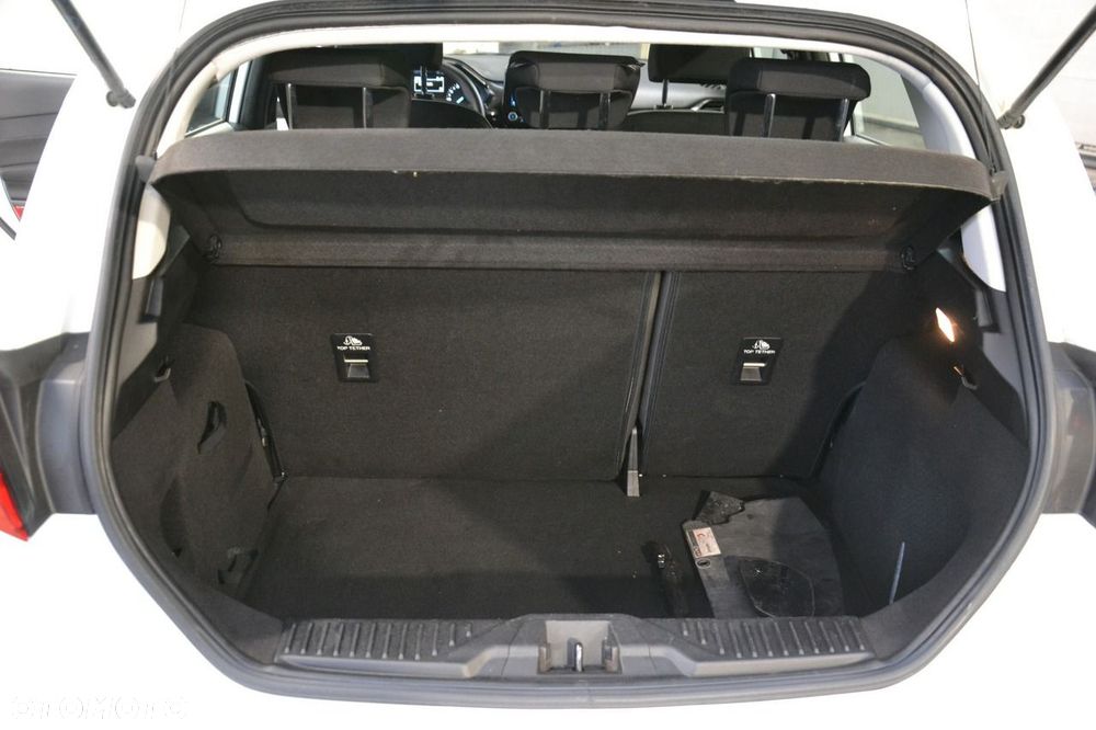 Ford Fiesta - 16