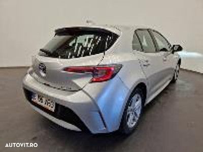 Toyota Corolla - 5