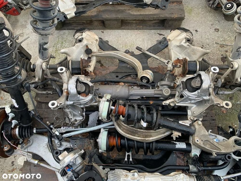 zwrotnica piasta tarcza wahacz audi q5 80a sq5 - 8