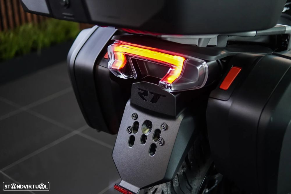 BMW R 1300 RT TRIPLE BLACK AUTOMATICA - 23