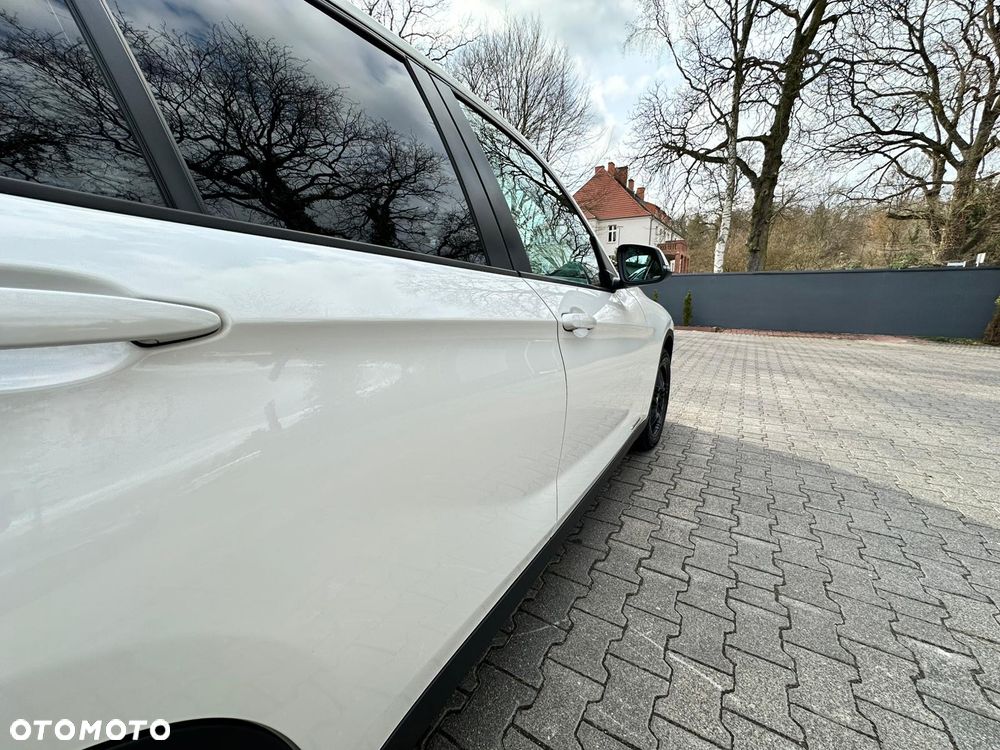 BMW X1 sDrive18d - 8